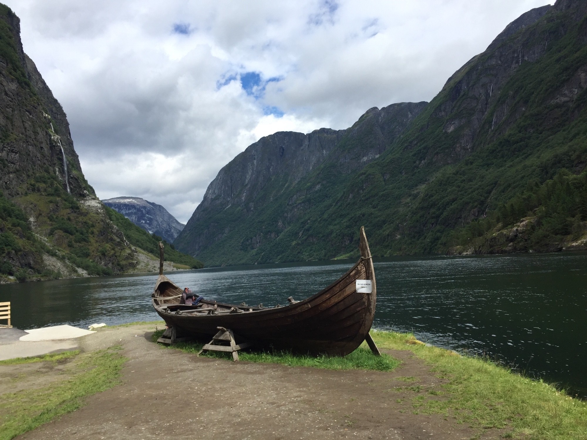 Norwegian Fjords, Charms and Traditions - Photo 10